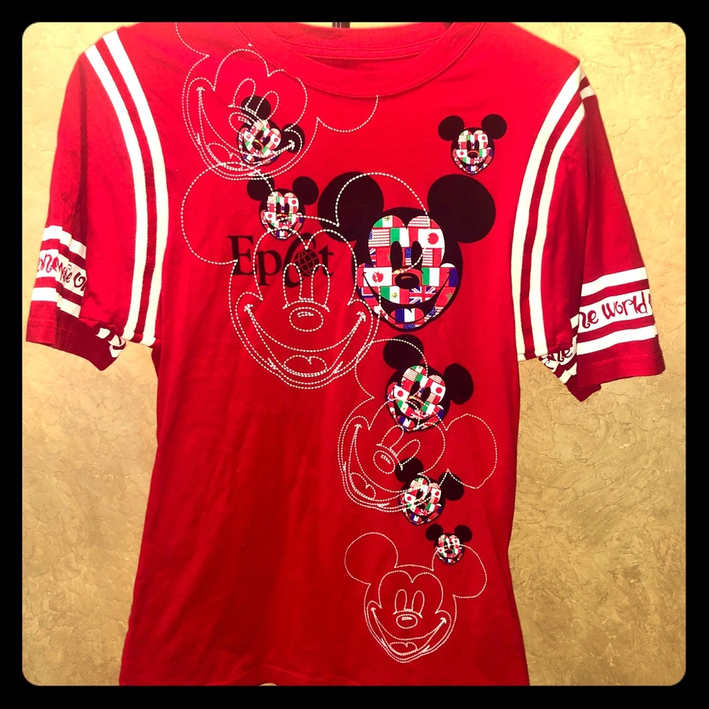 🧡 DISNEY EPCOT T-SHIRT 🧡